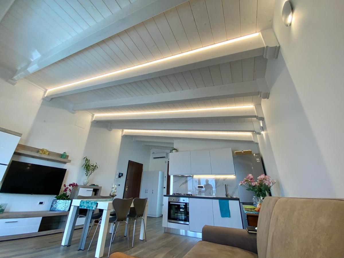 Tiffany Room- Vicinissima A Porto Cesareo Leverano Bagian luar foto